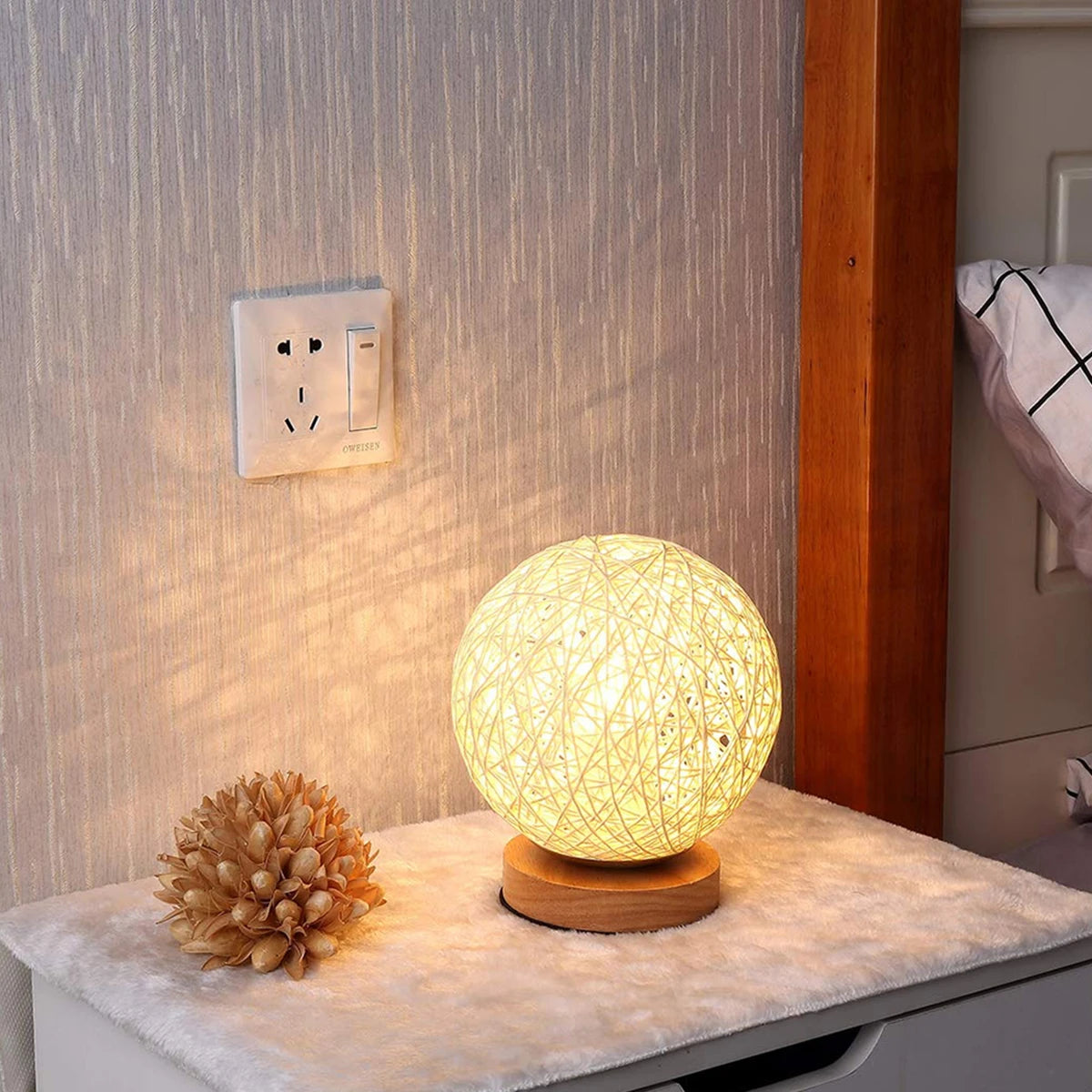 Earthly Ello LED Rattan Ball USB Night Light